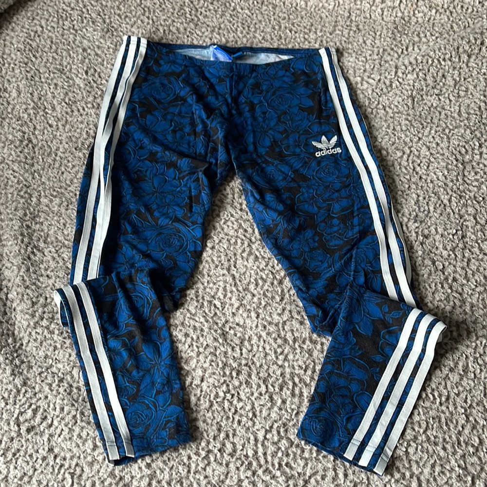 Adidas leggings medium